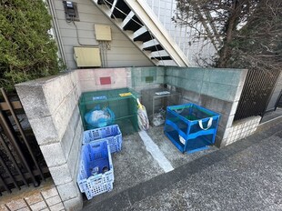 メゾンドール市川の物件外観写真